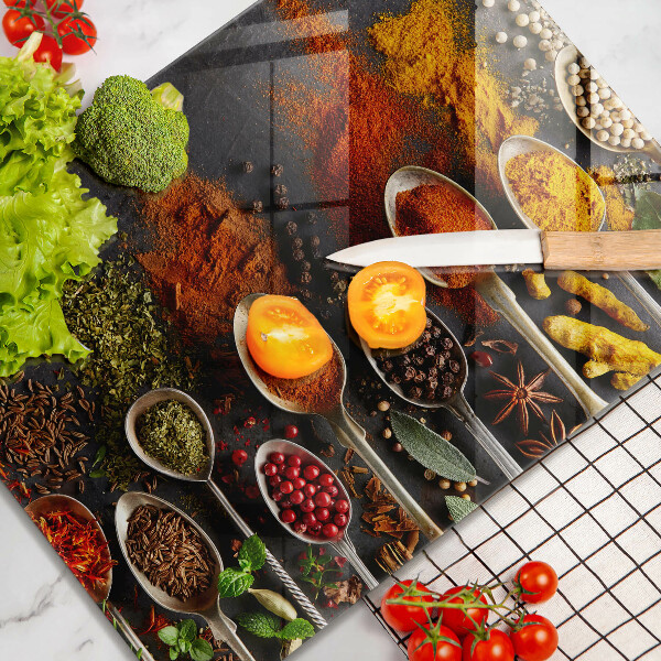 Tocător de bucătărie Linguri cu condimente