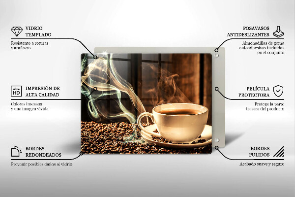 Tocător din sticlă ceașcă și boabe de cafea