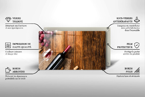 Tocător din sticlă O sticlă de vin roșu