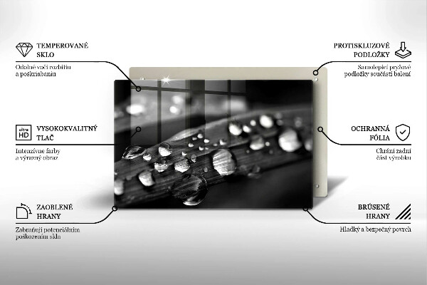 Tocător de bucătărie Picături de rouă pe frunze