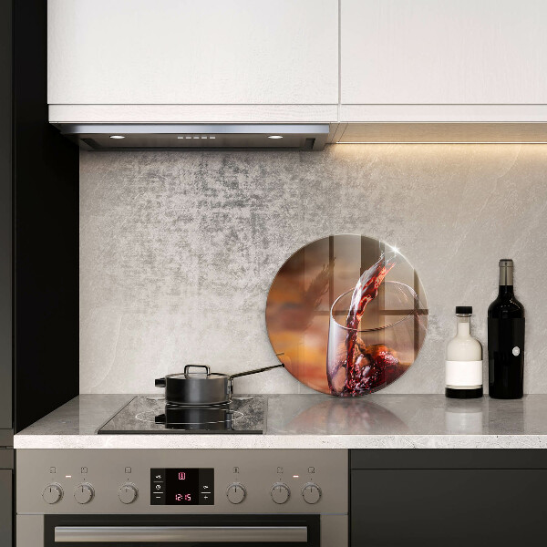 Tocător de bucătărie Vin roșu și un pahar