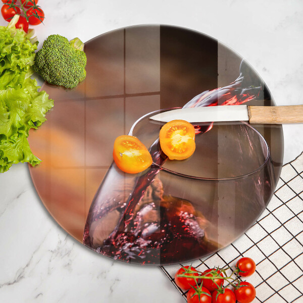 Tocător de bucătărie Vin roșu și un pahar