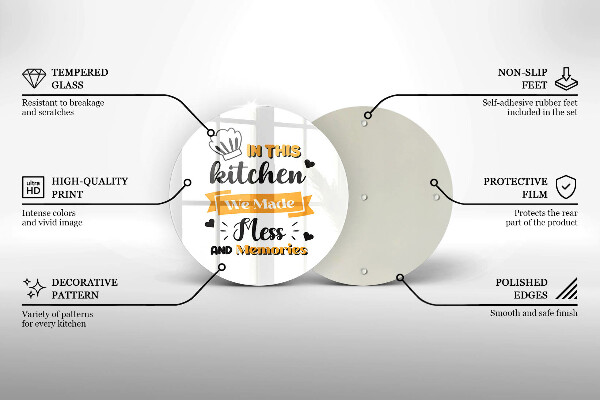 Tocător de bucătărie In this kitchen we made mess and memories