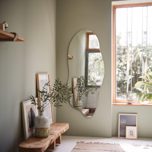 Oglindă organică decorativ pentru perete 35x80 cm