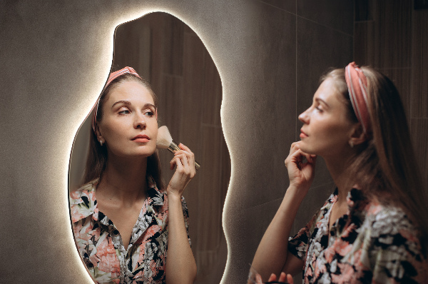 Oglinda asimetrica cu led modern 50x100 cm