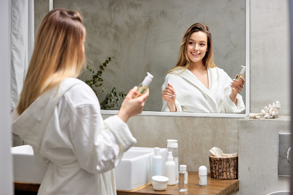 Dreptunghiulara oglinda hol cu rama alba 50x50 cm