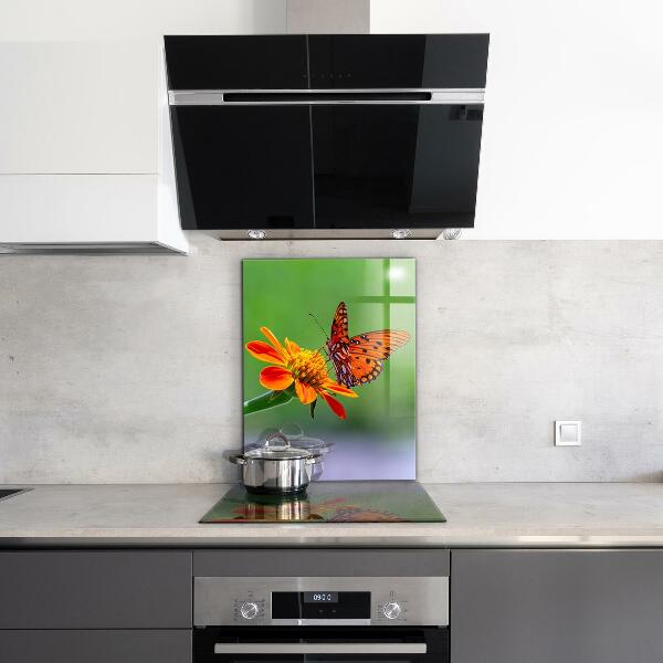 Sticlă bucătărie Fluture pe o floare de vară