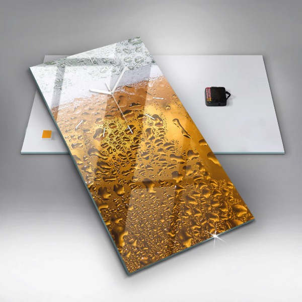 Ceas vertical de perete din sticlă O cană de bere