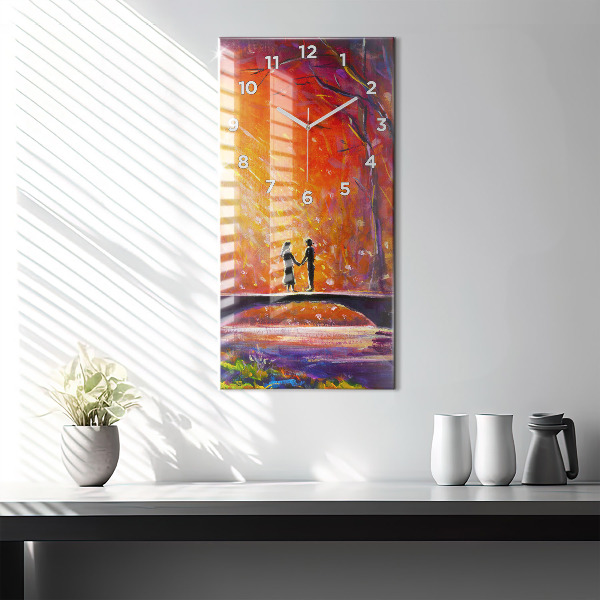 Ceas vertical de perete din sticlă Cuplu în pădure