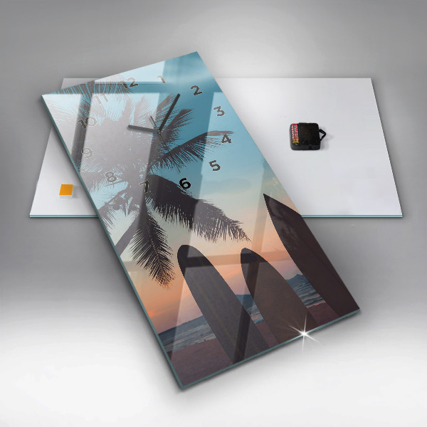 Ceas vertical de perete din sticlă Surfing pe plajă