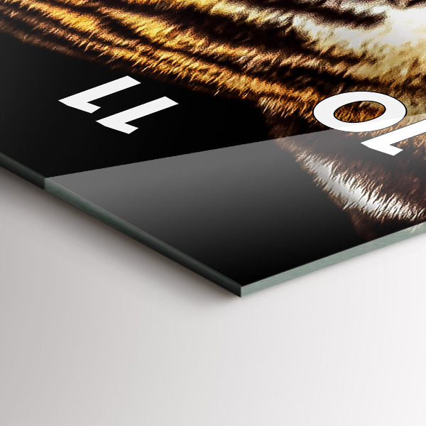 Ceas vertical de perete din sticlă Tigru - ochi sălbatici