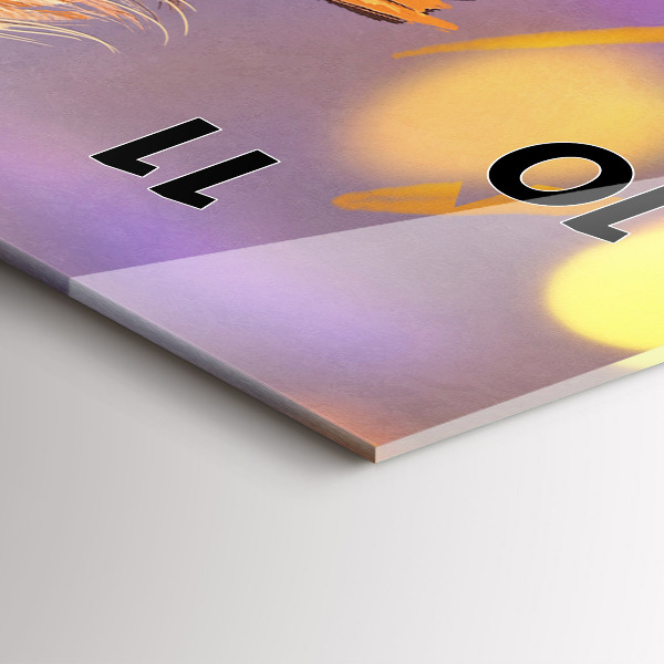 Ceas vertical de perete din sticlă Cavaler cu o sabie