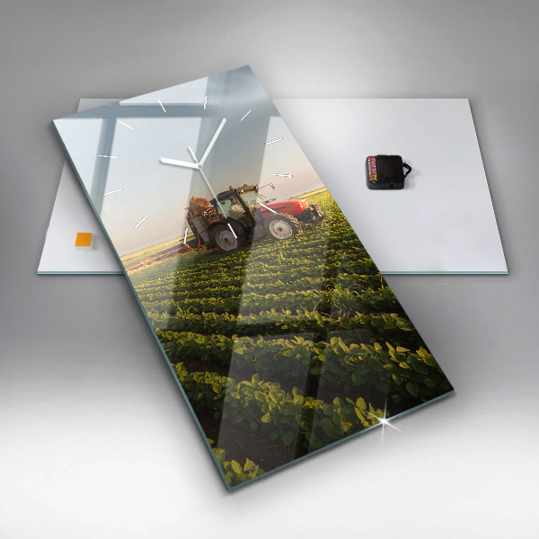 Ceas vertical de perete din sticlă Tractor într-un câmp agricol