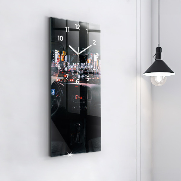 Ceas vertical de perete din sticlă Mașină în Tokyo
