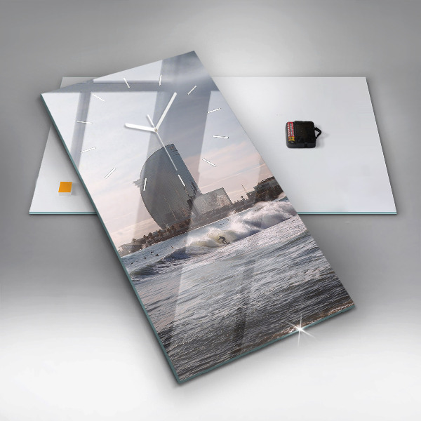 Ceas vertical de perete din sticlă Barcelona Surfer