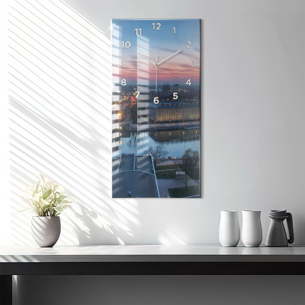 Ceas vertical de perete din sticlă Wrocław dintr-o dronă