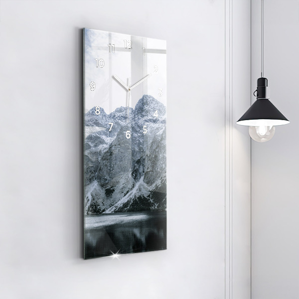 Ceas vertical de perete din sticlă Morskie Oko în Munții Tatra