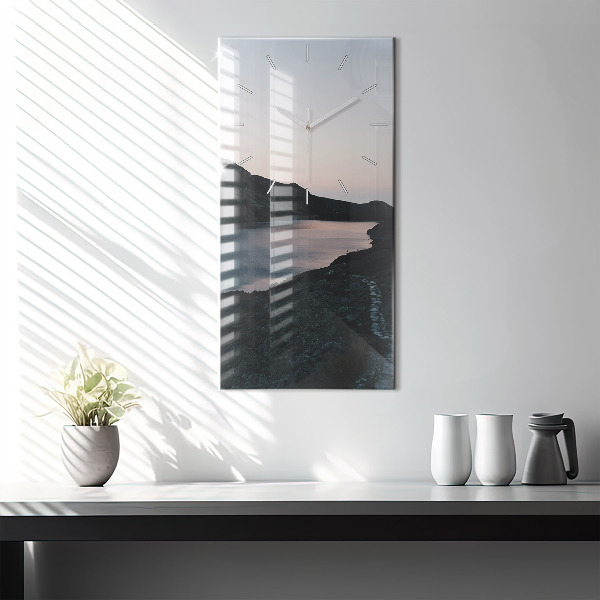 Ceas vertical de perete din sticlă Lac și munți