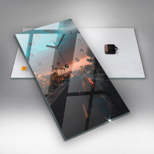 Ceas vertical de perete din sticlă Femeie pe drum