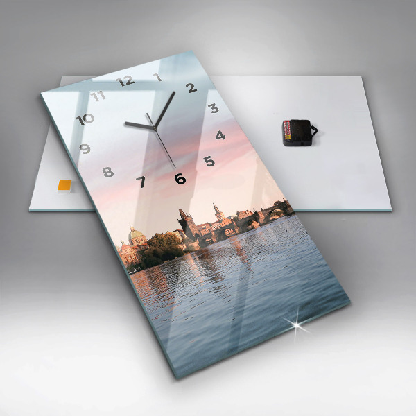 Ceas vertical de perete din sticlă Podul Carol din Praga