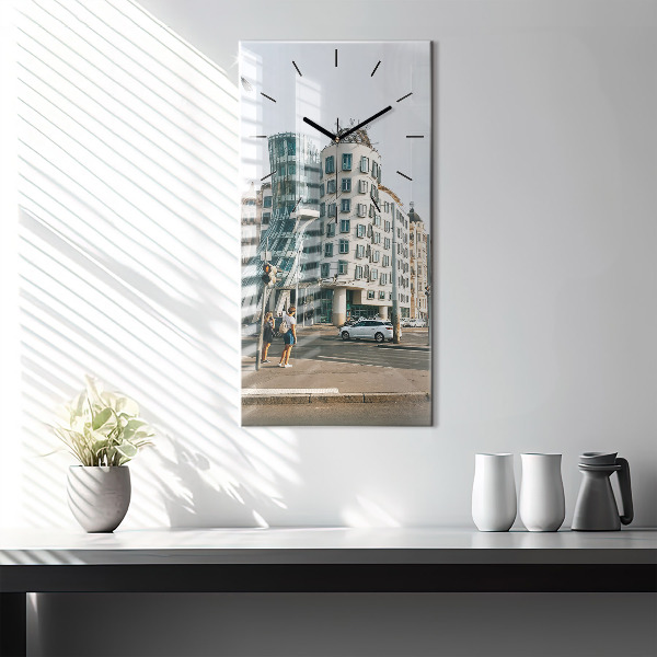 Ceas vertical de perete din sticlă Casa de dans Praga