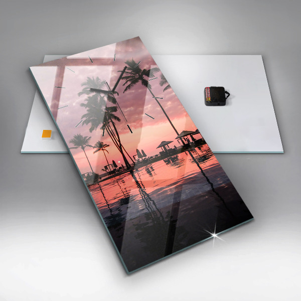 Ceas vertical de perete din sticlă Palmieri din Hawaii