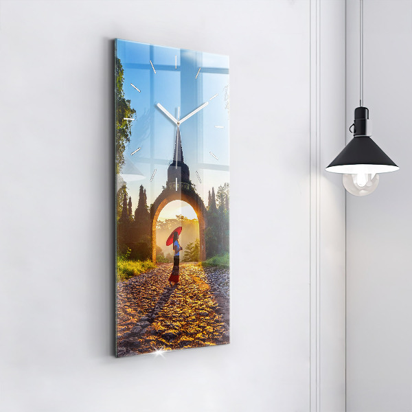 Ceas vertical de perete din sticlă Parcul Surat Thani Thailanda