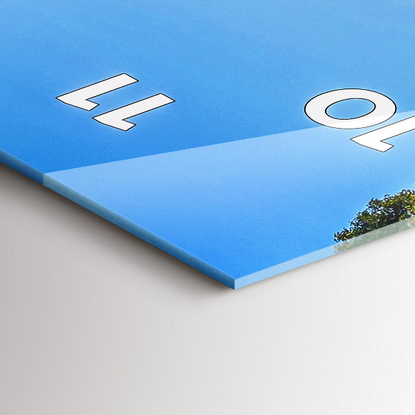 Ceas vertical de perete din sticlă Parcul Surat Thani Thailanda