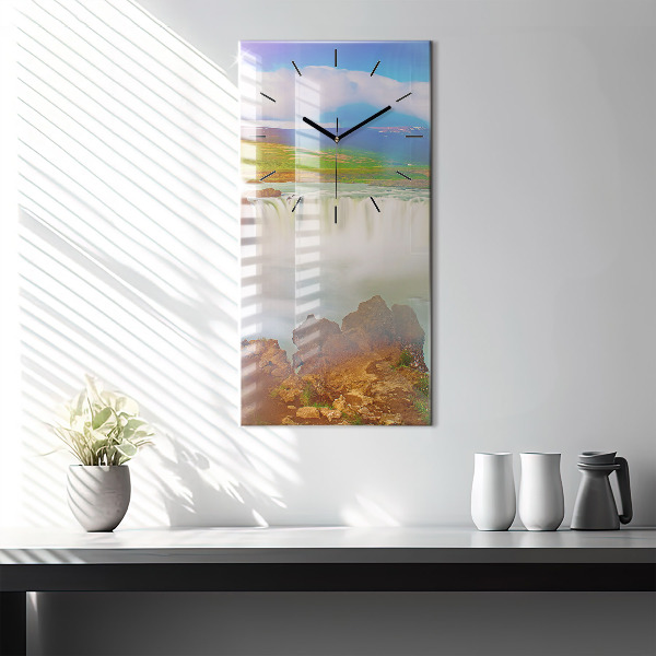 Ceas vertical de perete din sticlă Godafoss în Islanda