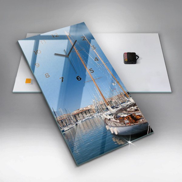 Ceas vertical de perete din sticlă Marina din Marsilia, Franța