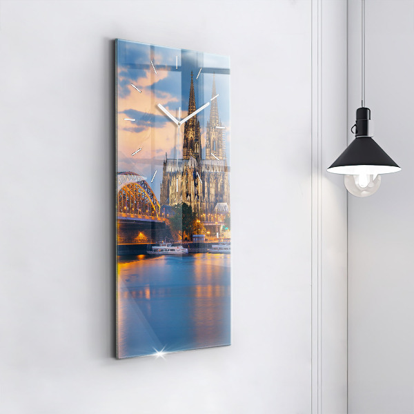 Ceas vertical de perete din sticlă Vedere la primărie