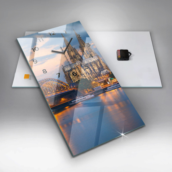 Ceas vertical de perete din sticlă Vedere la primărie