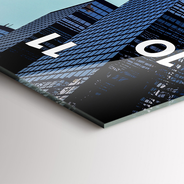 Ceas vertical de perete din sticlă Avionul deasupra clădirilor