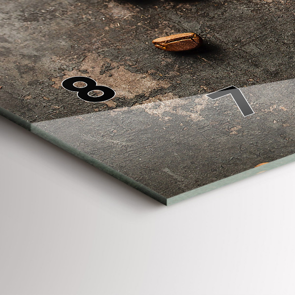 Ceas orizontale de perete din sticlă O pungă cu boabe de cafea