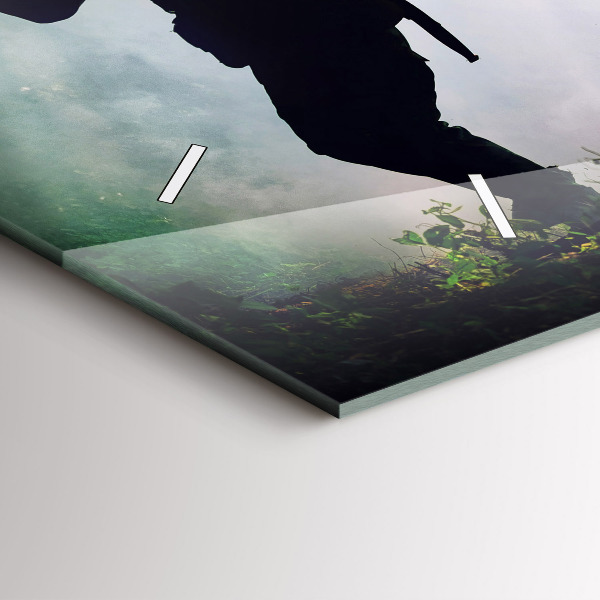 Ceas orizontale de perete din sticlă Soldații armatei în pădure