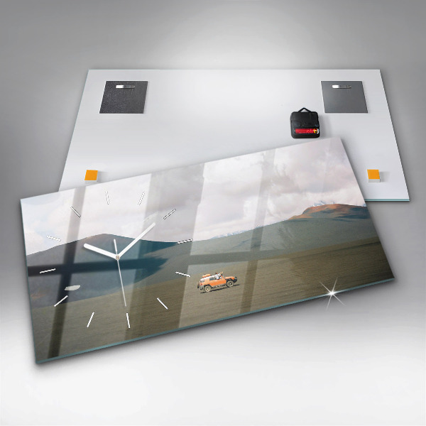 Ceas orizontale de perete din sticlă Vehicul în deșertul Kamchatka