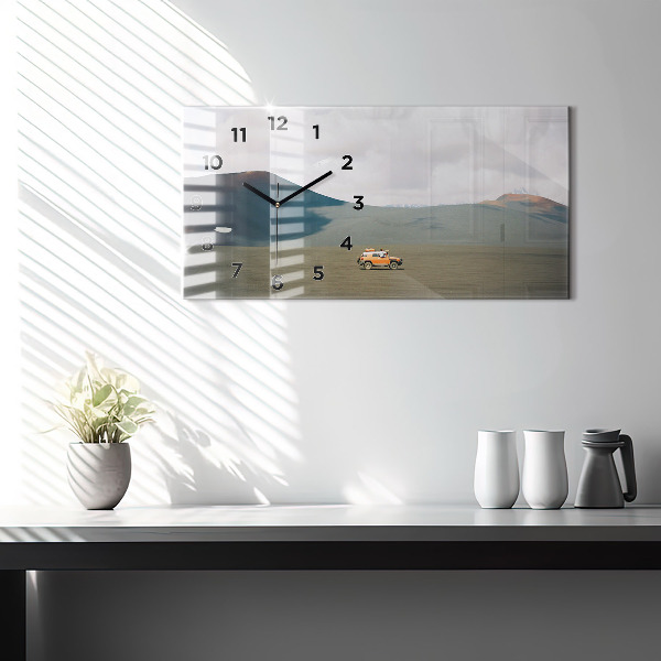 Ceas orizontale de perete din sticlă Vehicul în deșertul Kamchatka