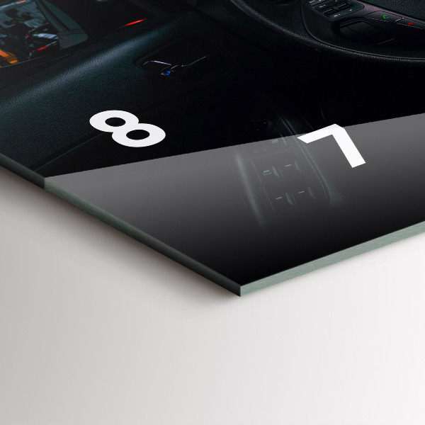 Ceas orizontale de perete din sticlă Mașină în Tokyo