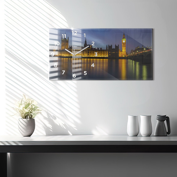 Ceas orizontale de perete din sticlă Palatul Winchester Londra