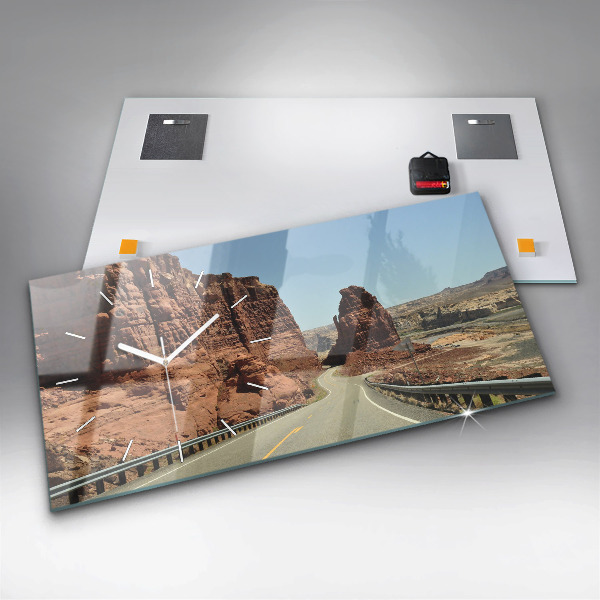 Ceas orizontale de perete din sticlă Route 66 în SUA