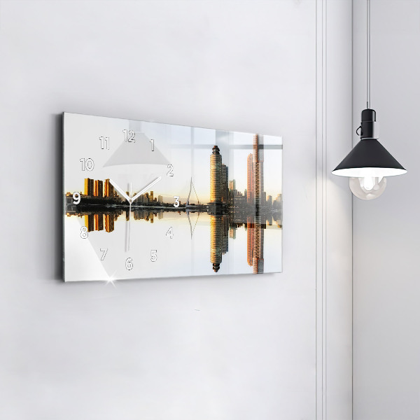 Ceas orizontale de perete din sticlă Un oraș pe râu