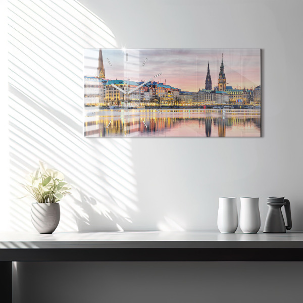 Ceas orizontale de perete din sticlă Alster în Hamburg