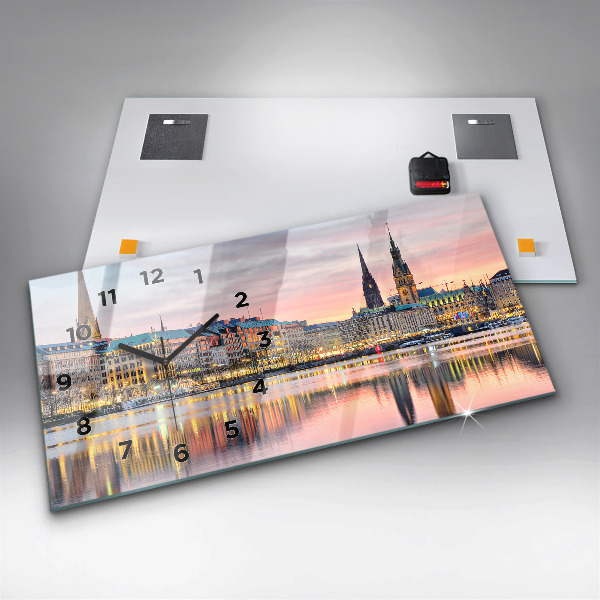 Ceas orizontale de perete din sticlă Alster în Hamburg