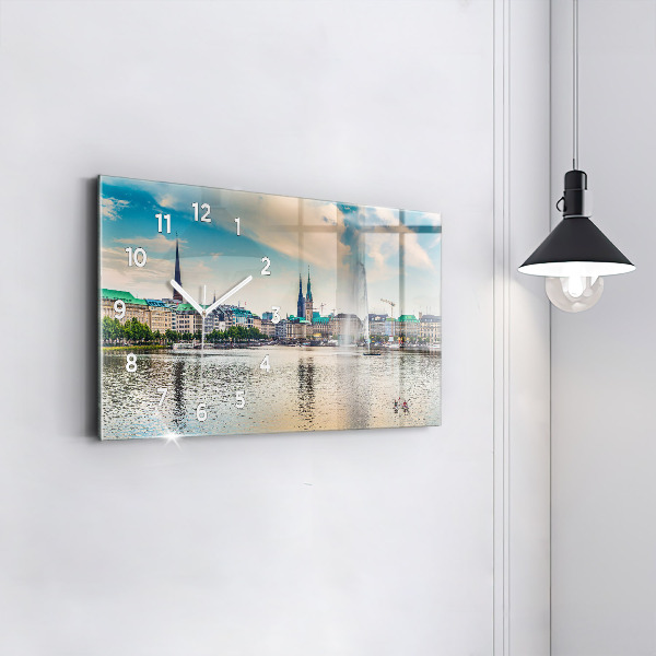 Ceas orizontale de perete din sticlă Binnenalster din Hamburg