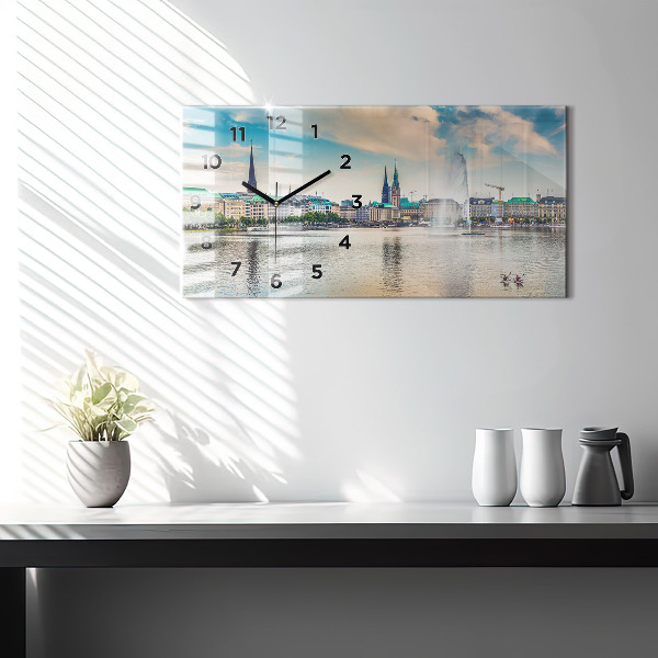 Ceas orizontale de perete din sticlă Binnenalster din Hamburg