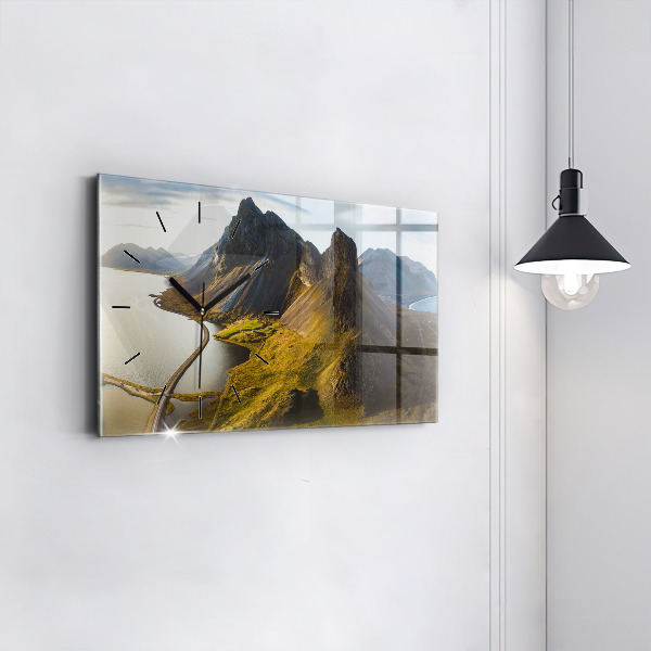 Ceas orizontale de perete din sticlă Drum în Islanda