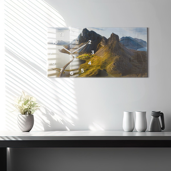 Ceas orizontale de perete din sticlă Drum în Islanda