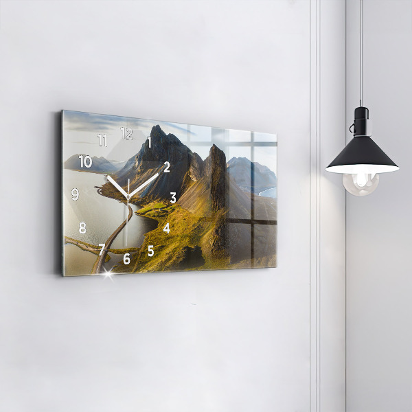 Ceas orizontale de perete din sticlă Drum în Islanda