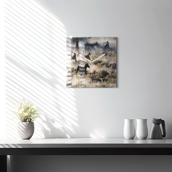 Ceas pătrat de perete din sticlă O turmă de cai grăbiți