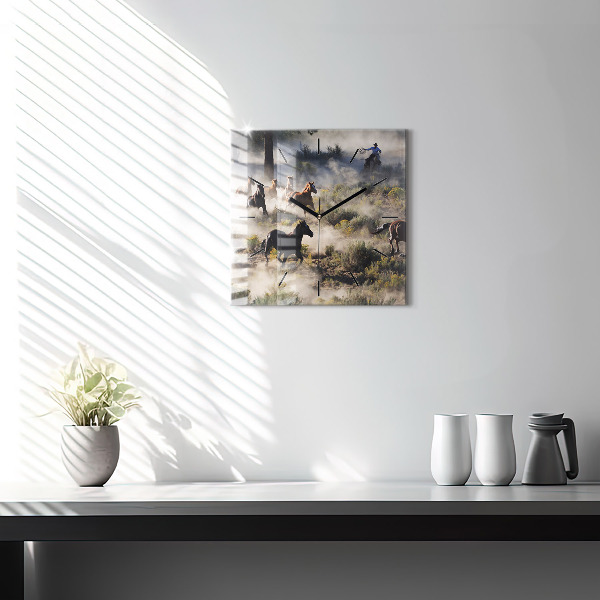 Ceas pătrat de perete din sticlă O turmă de cai grăbiți